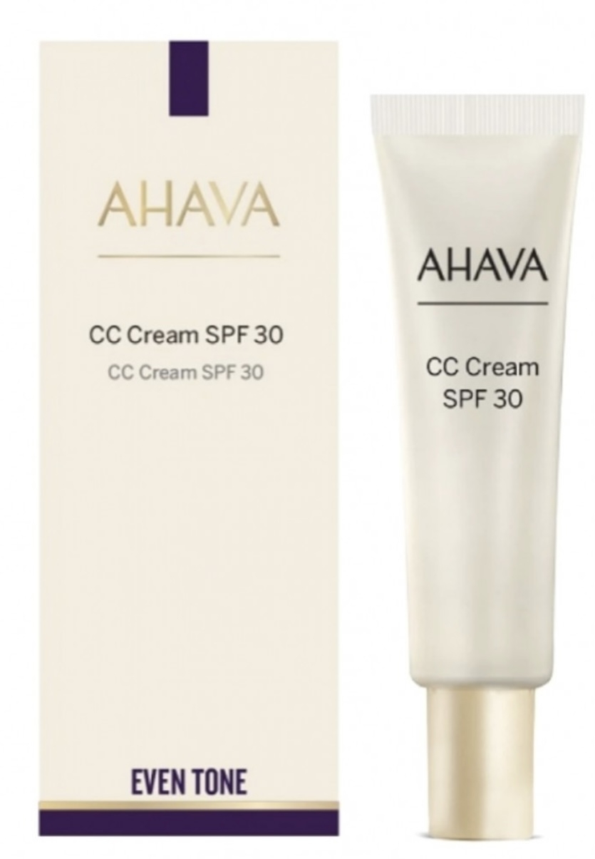 CC står for «Color Correcting» som korrigerer/dekker rødhet, urenheter, flekker og misfarging slik at man får en jevn hudtone. I tillegg gir den fuktighet og solbeskyttelse SPF30. Den tilpasser seg alle hudtoner. Ny innpakning, samme gode formula. 30ml.